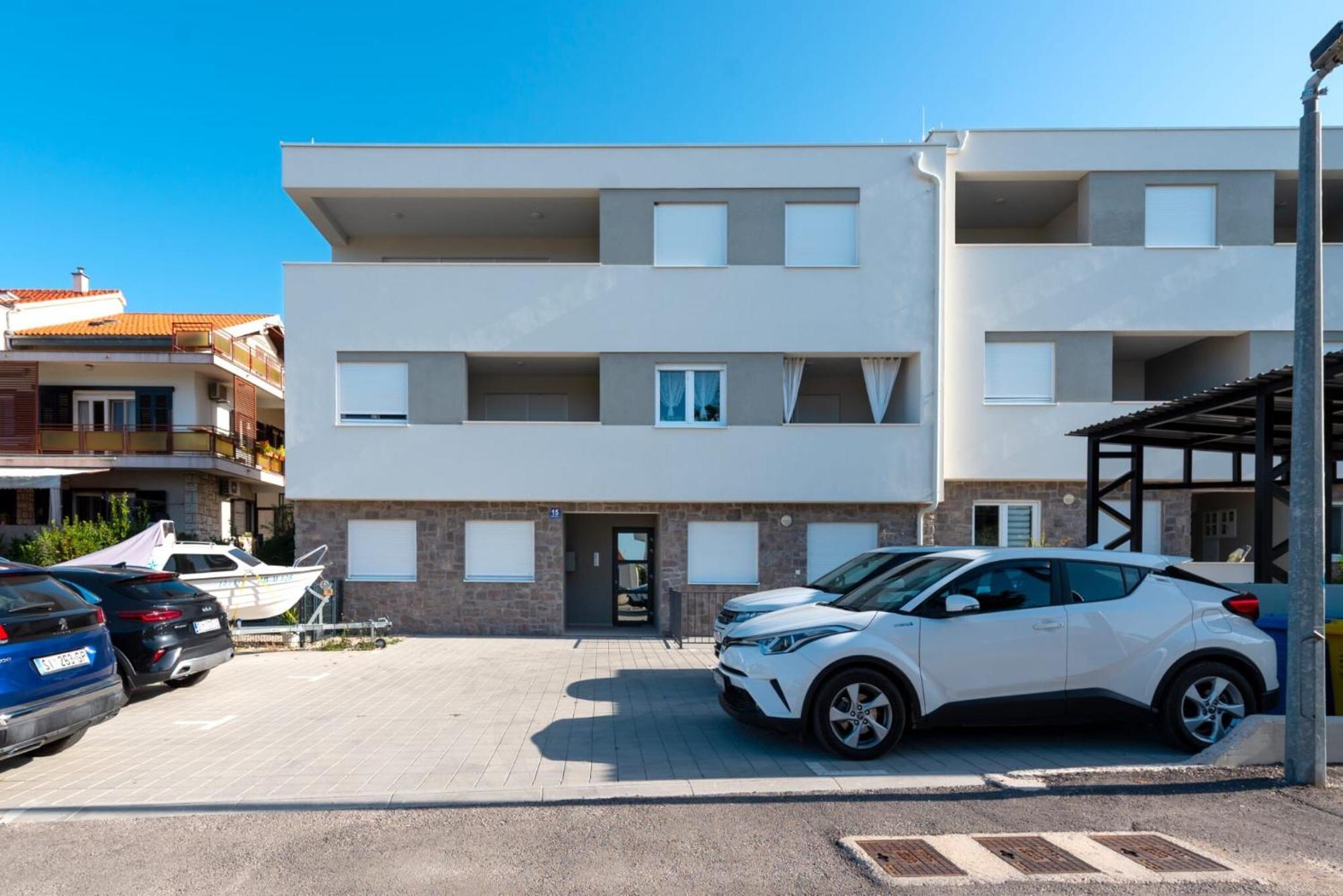 Apartment Apartman Mia Brodarica  Bagian luar foto